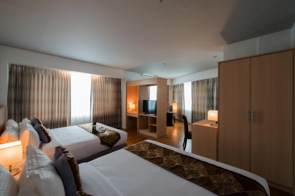 Wyne Hotel Yangon Exteriör bild